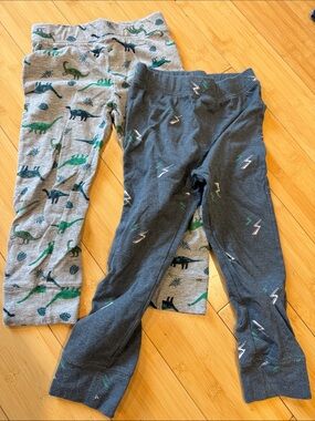 LIKE NEW! BUNDLE! 2 PAIRS! Old Navy Kids Toddler Play Pant Dinos Lightning Sz 3T